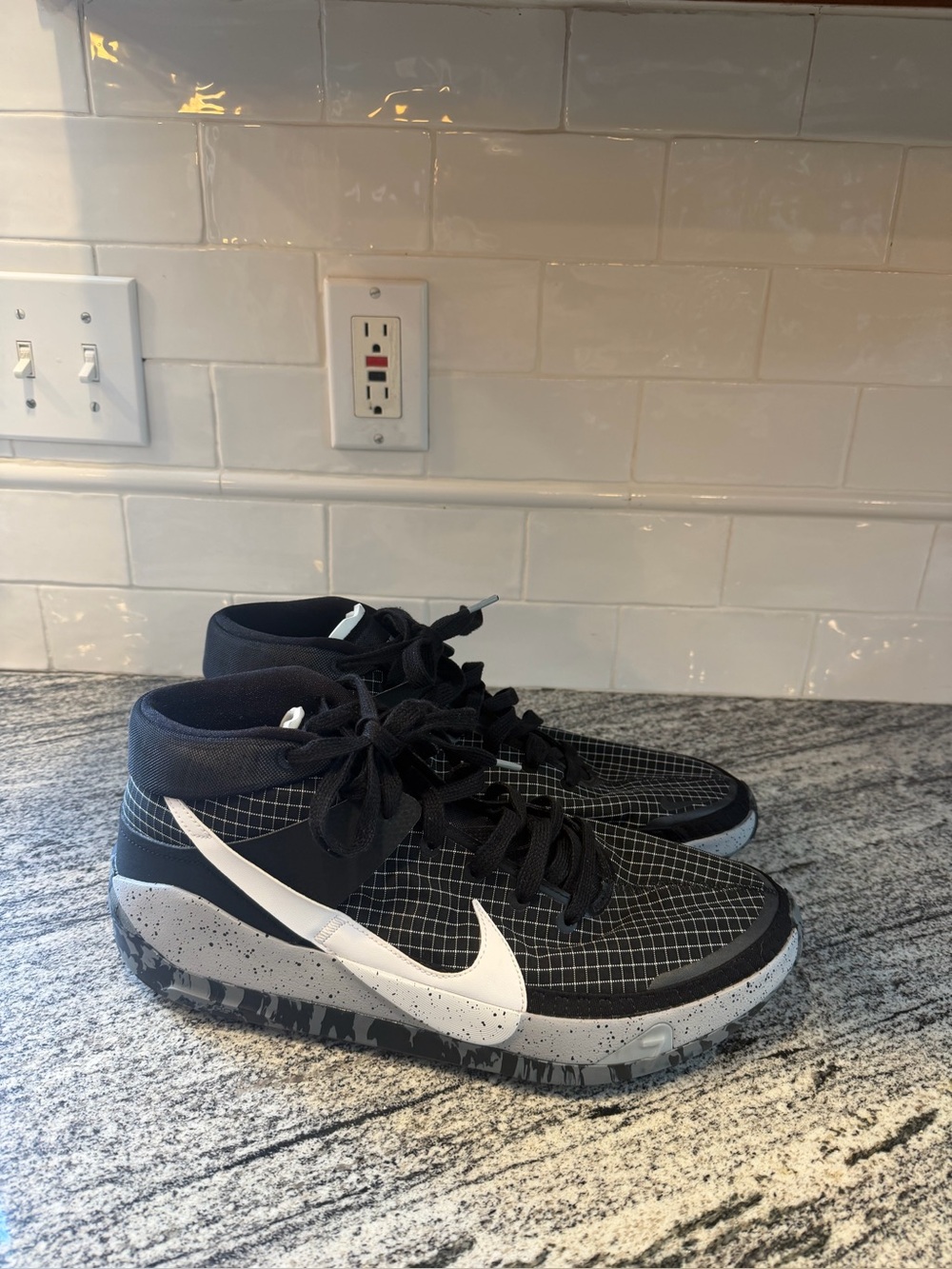 Mens Nike KD 13 Oreo Kevin Durant CI9948-004 Size 14